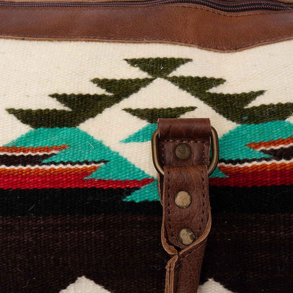 ADBG605 American Darling Hand Woven Saddle Blanket Western Leather Duffel Bag
