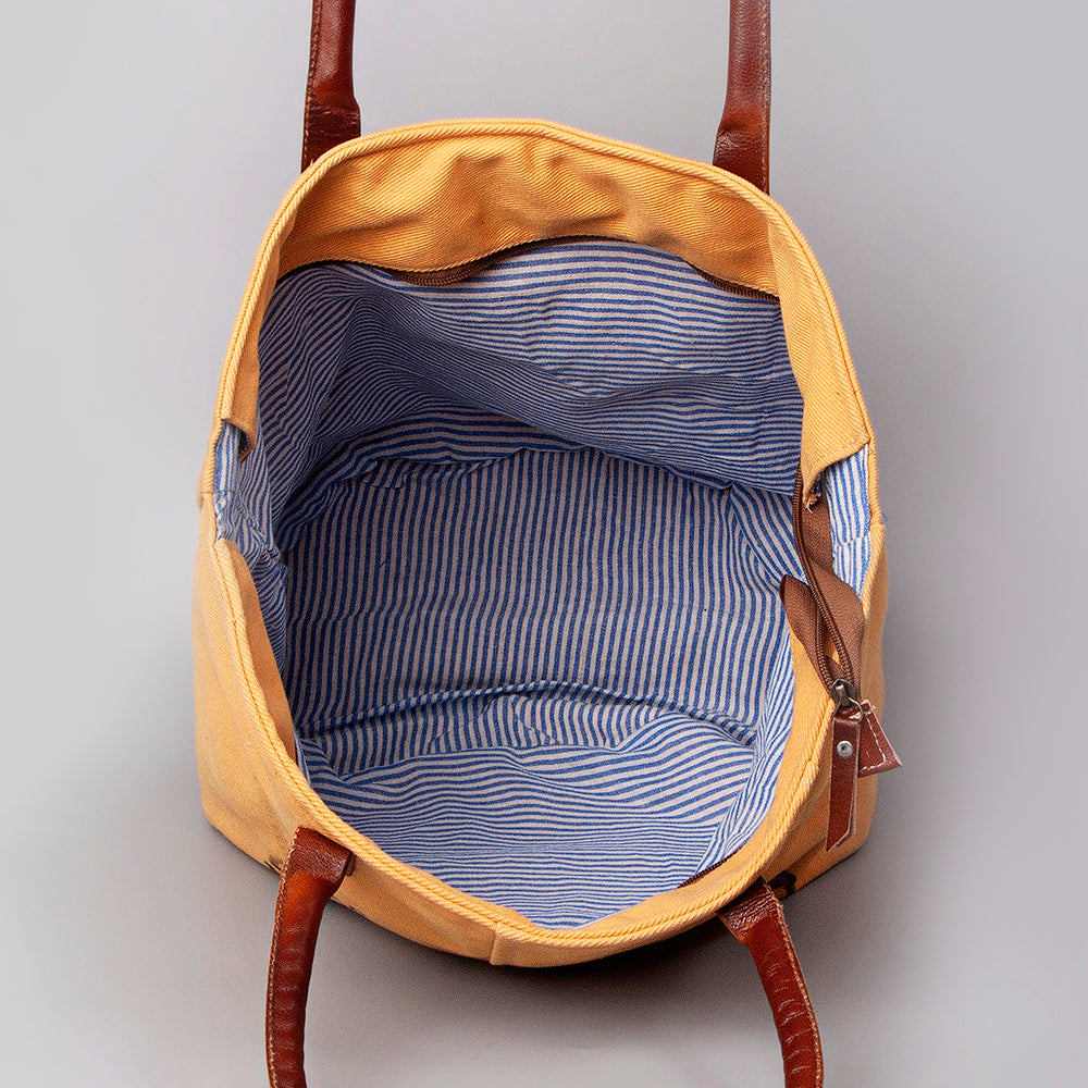 LC-KB467 Weekender Upcycled Canvas Ladies Bag