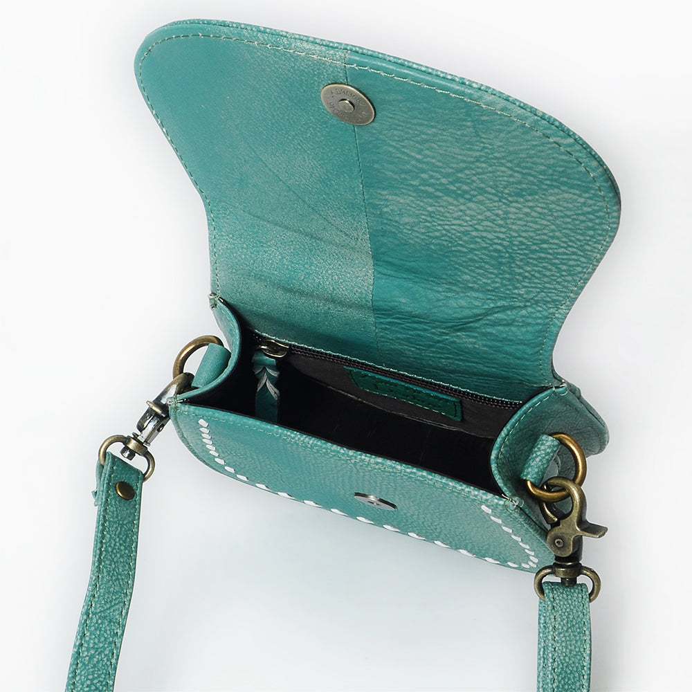 ADBGM592 Western Stitch Leather Crossbody - Cowgirl Saddle Purse