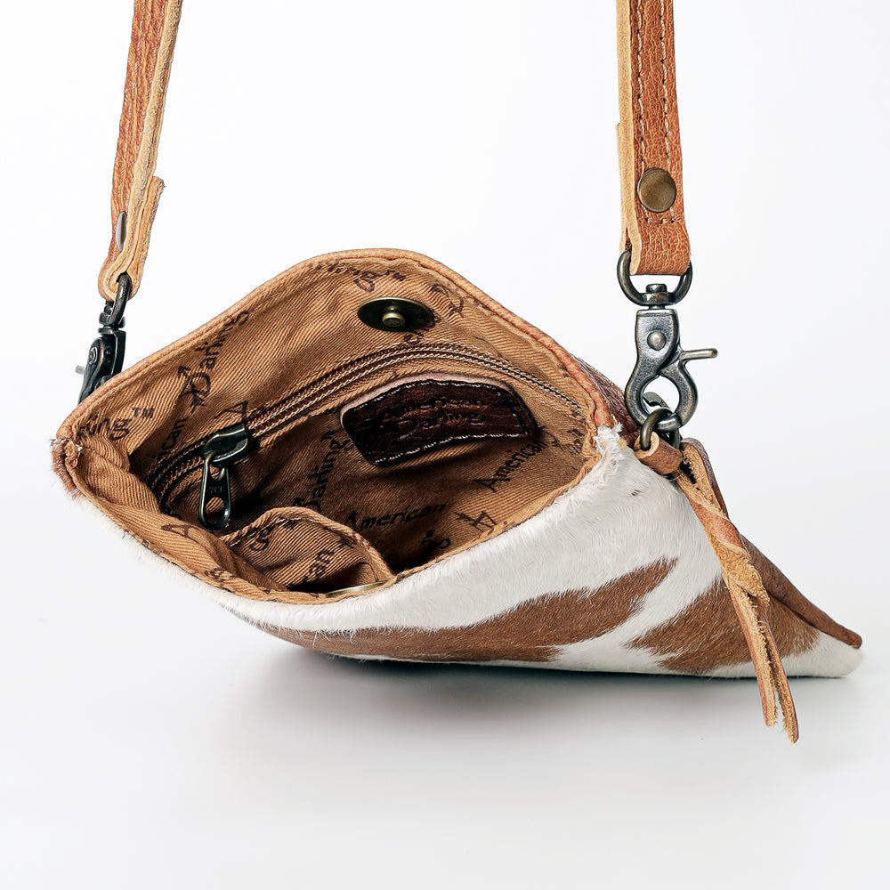 LC-ADBGS153 Chaps Genuine Western Leather Women Bag Blake