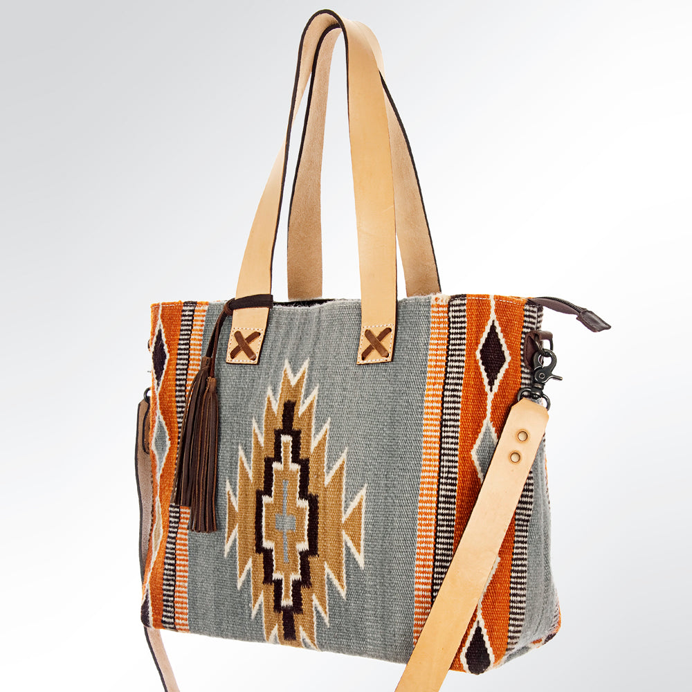 LC-ADBG573 Southwestern Wool Tote with Geometric Diamond Pattern Natural Leather Straps & Tassel
