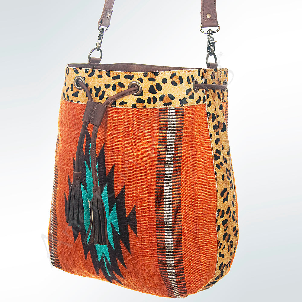 LC-ADBG574 Bucket Genuine Western Leather Women Bag Belle