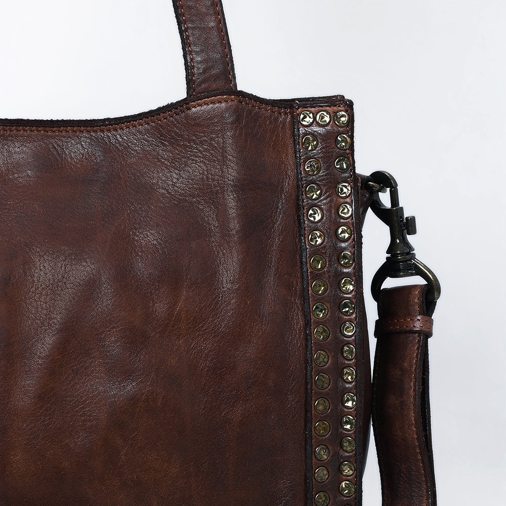 SWC133 Signature Rivet-Trim Tote Bag