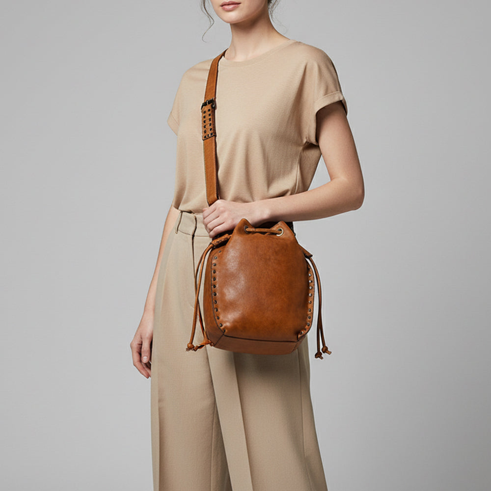 SWC137 The Rivet Drawstring Bucket Bag