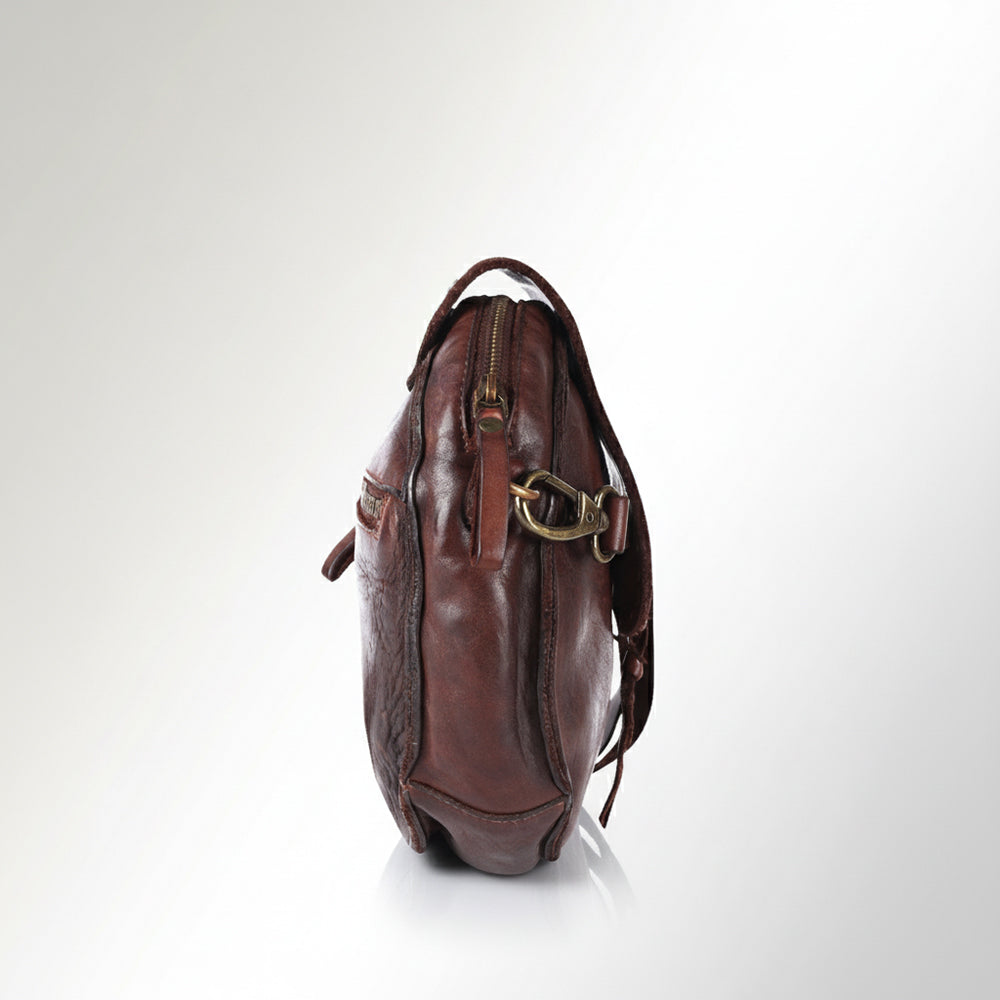 SWC152 Sleek Leather Canteen Bag