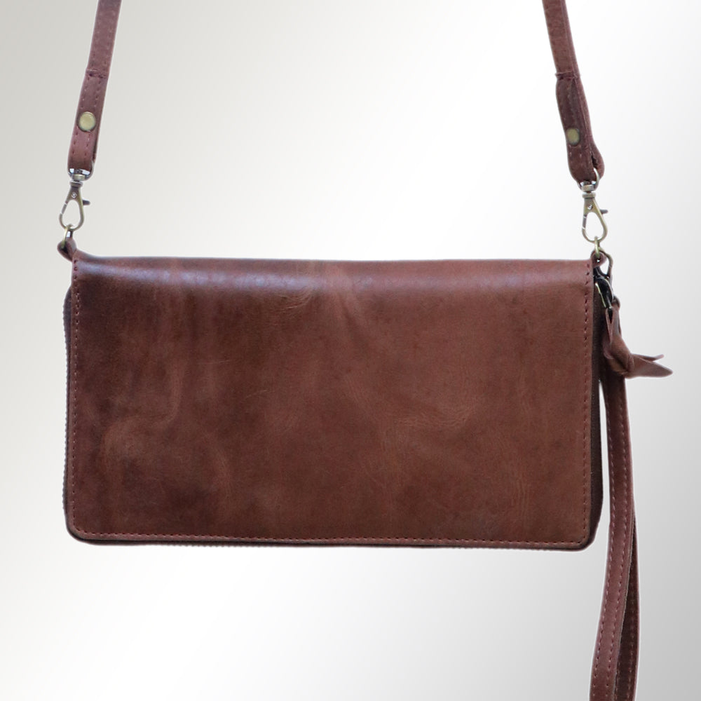 ADBGM231 American Darling Luxury Leather Crossbody Organiser with Multi-Compartment Design