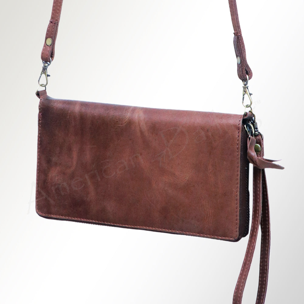 ADBGM231 American Darling Luxury Leather Crossbody Organiser with Multi-Compartment Design