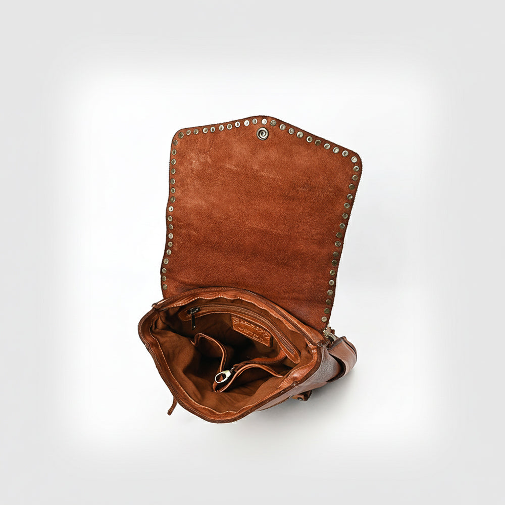 SWC139 The Classic Everyday Leather Backpack