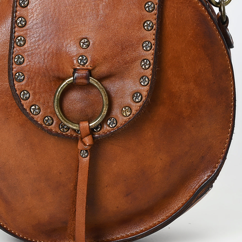 SWC152 Sleek Leather Canteen Bag