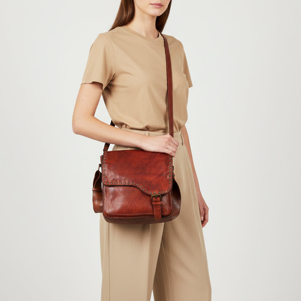 SWC198 Valmonte - Riveted Messenger Bag