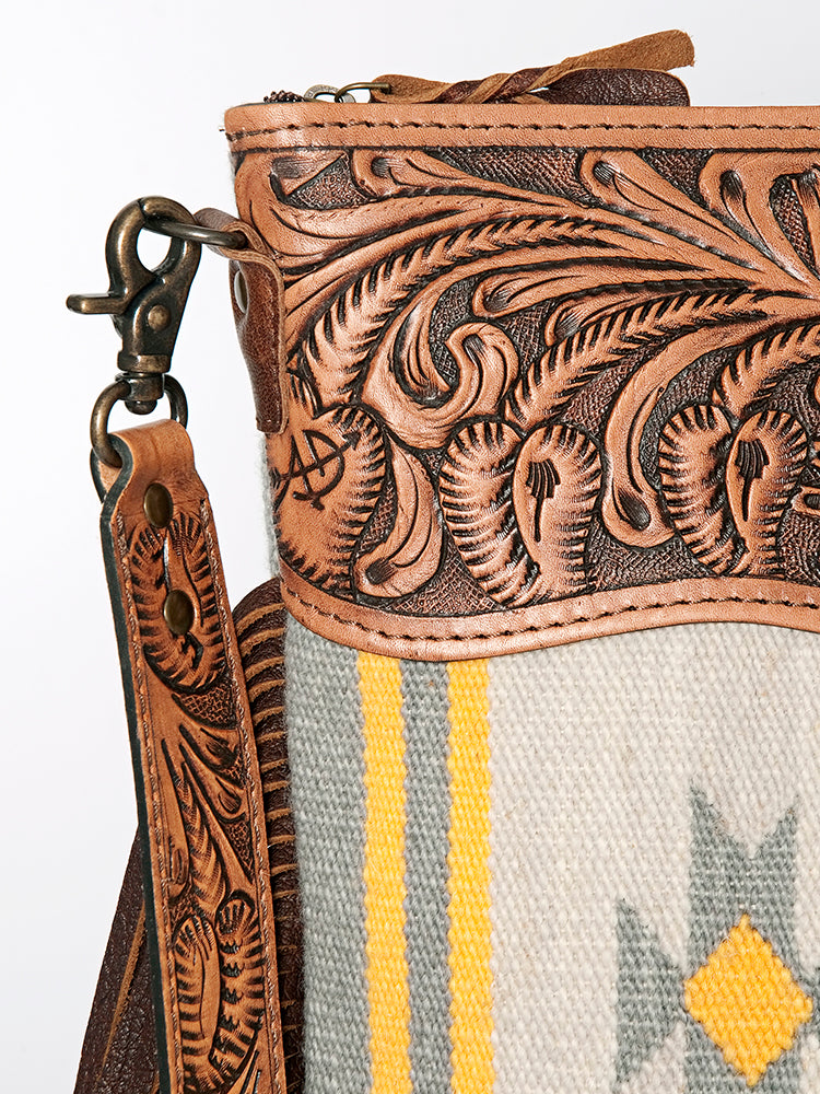 ADBG510 Tooled Leather & Saddle Blanket Crossbody Bag Western Fringe Purse - American Darling