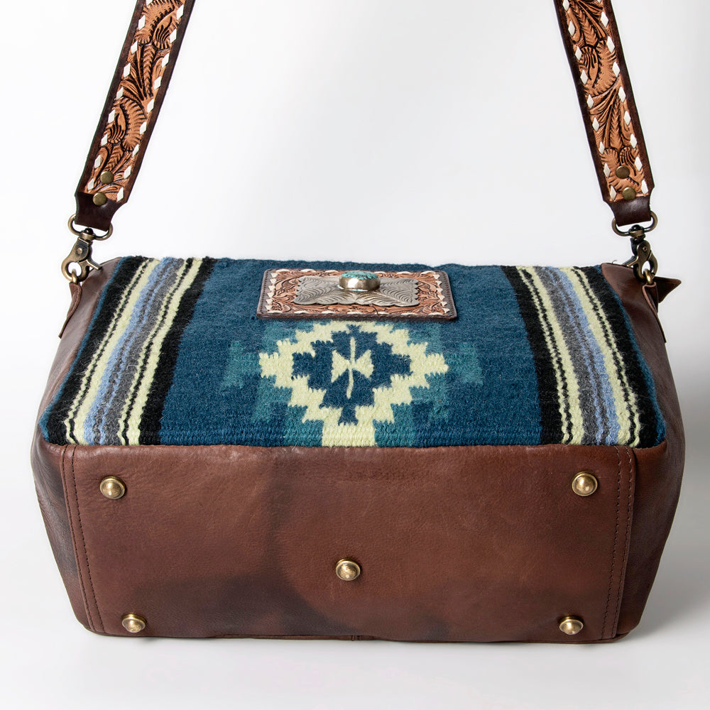 LC-ADBGA286  Large Crossbody Genuine Western Leather Women Bag