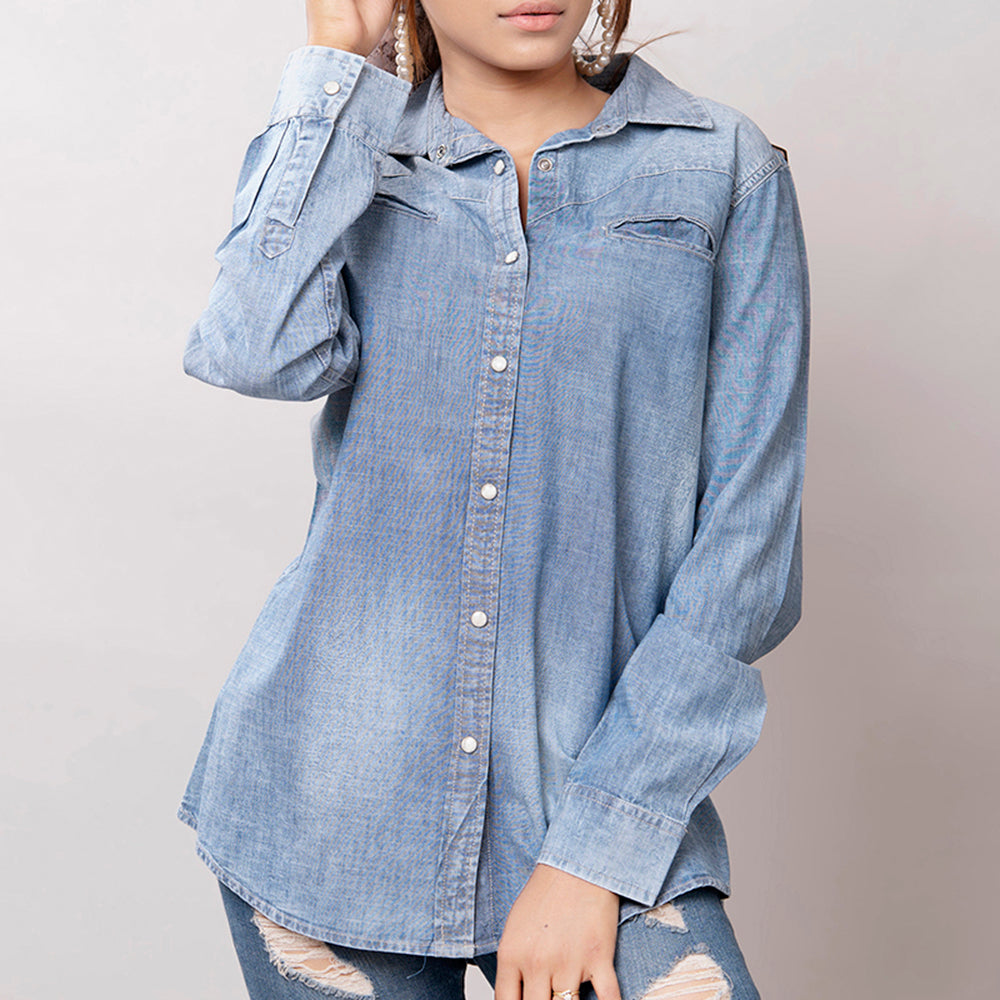 LC-ADSH017 Light Chambray Western Shirt with Tooled Leather Yoke & Turquoise Concho   Women s