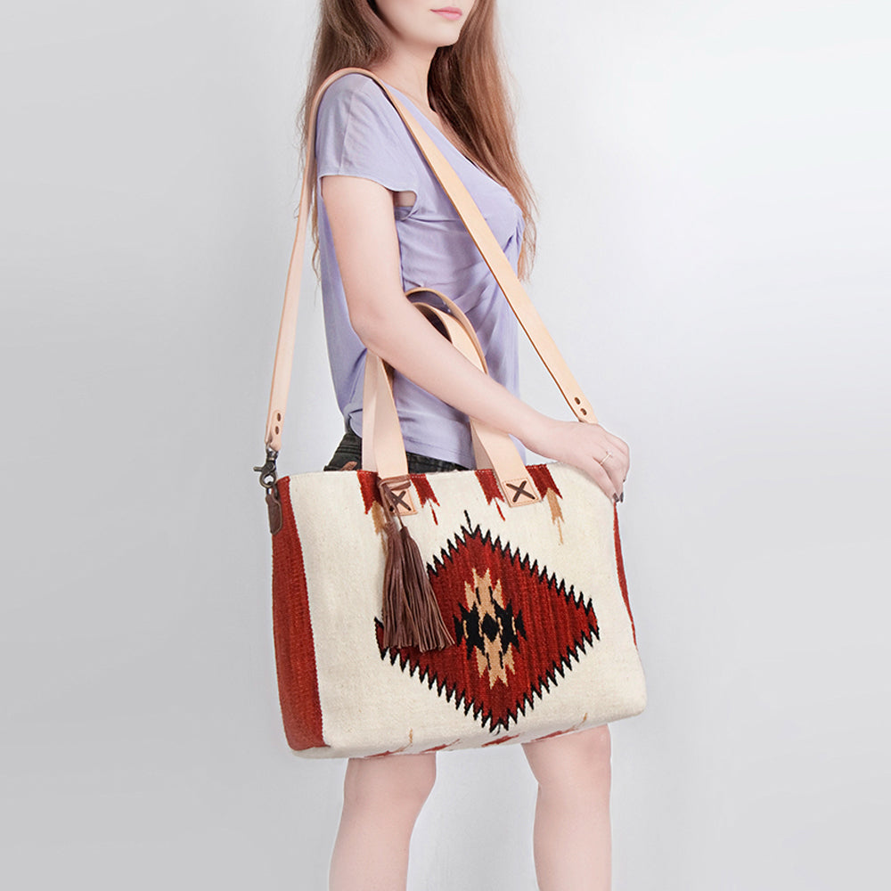 LC-ADBG575D Southwestern Wool Tote with Natural Leather Straps Handwoven Tribal Pattern & Tassel