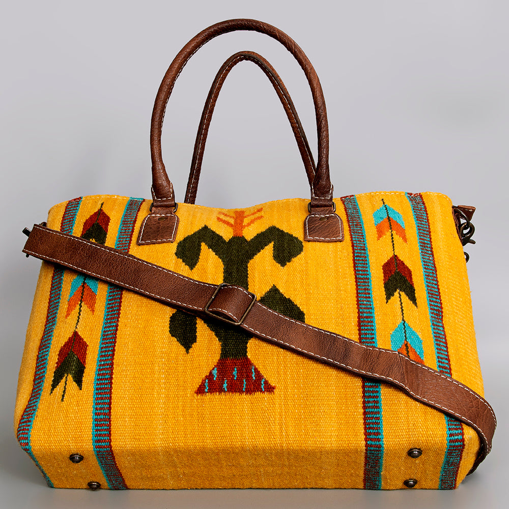 ADBG1002 American Darling Handwoven Saddle Blanket Western Tote Bag Leather Strap