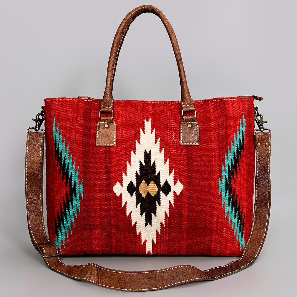 ADBG1002 American Darling Handwoven Saddle Blanket Western Tote Bag Leather Strap
