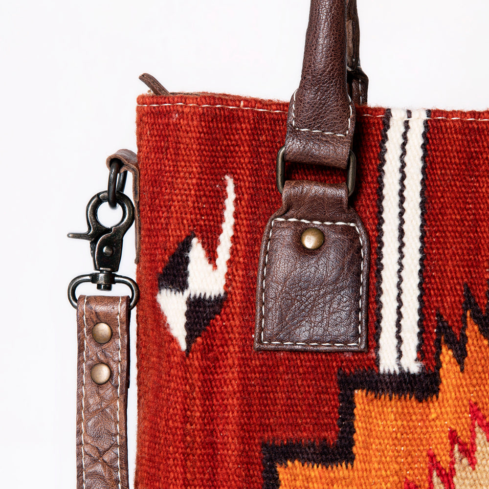 ADBG1003 American Darling Handwoven Saddle Blanket Western Tote Bag Genuine Leather Straps