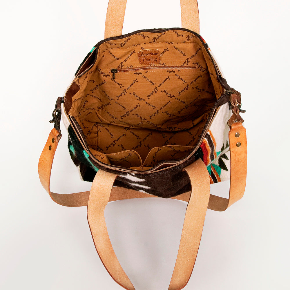 LC-ADBG575D Southwestern Wool Tote with Natural Leather Straps Handwoven Tribal Pattern & Tassel