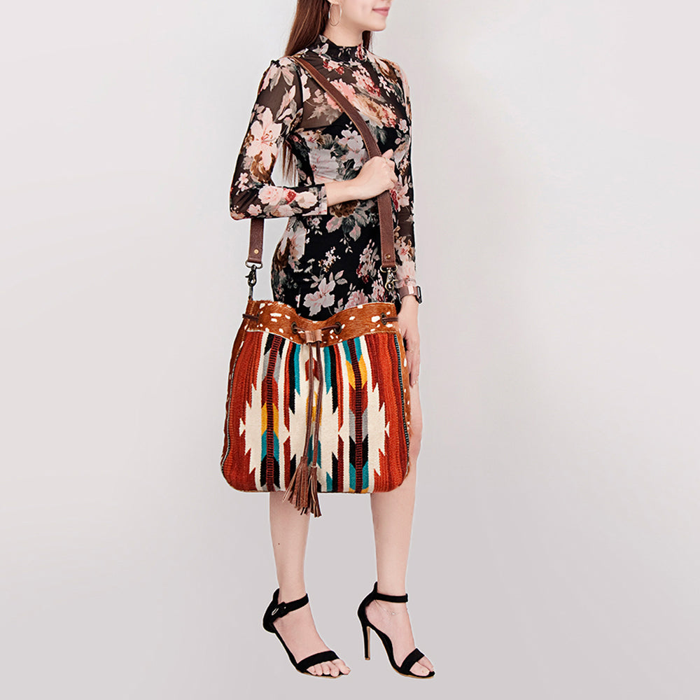 LC-ADBG574 Southwestern Wool Bucket Bag Drawstring Tote with Leather Strap