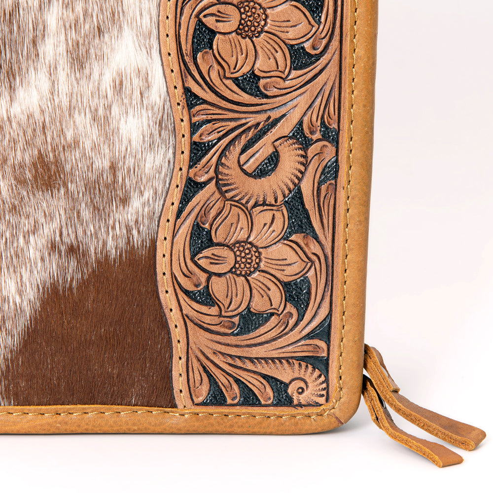 ADBGA323 Hair-On Cowhide & Tooled Leather Western Zip Jewelry Case Floral Edge Design