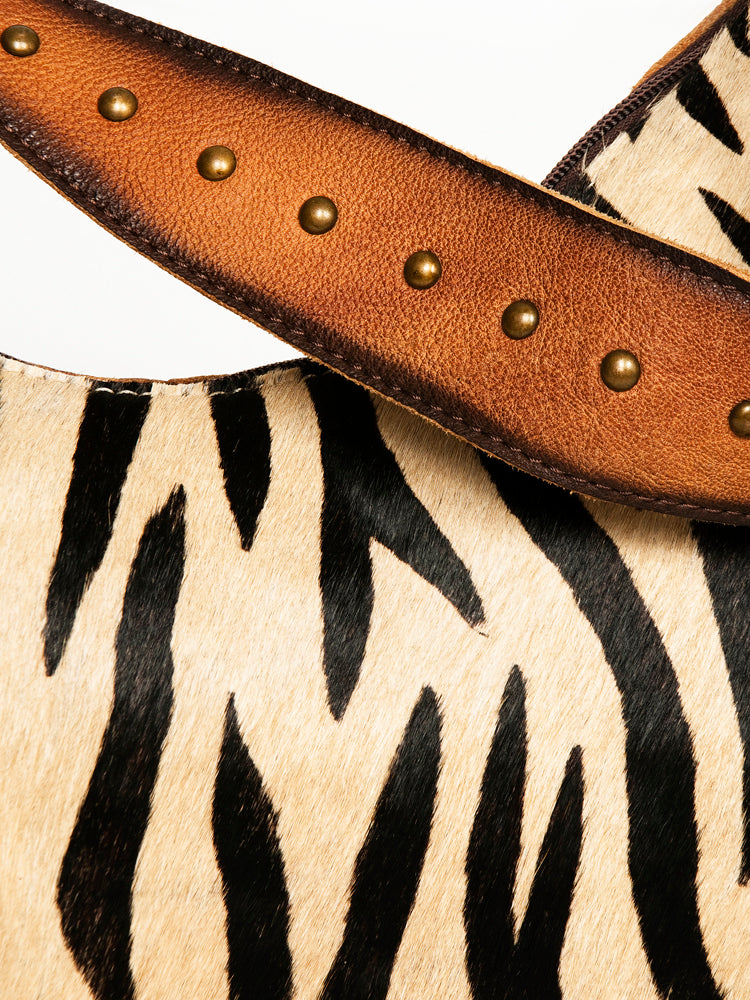 ADBG1031 American Darling Hair-On Cowhide Hobo Bag with Handwoven Saddle Blanket Sides Western Leather