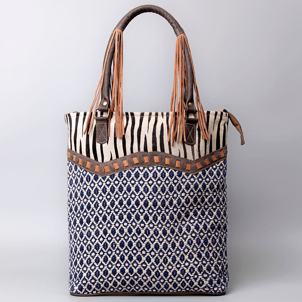 LC-KB466 Weekender Upcycled Canvas Ladies Bag