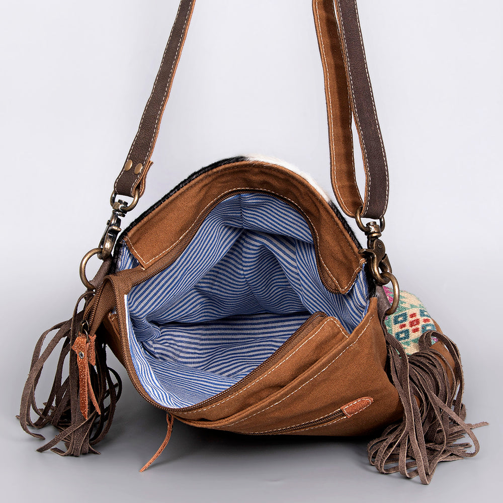 LC-KB471  Crossbody Upcycled Canvas Ladies Bag