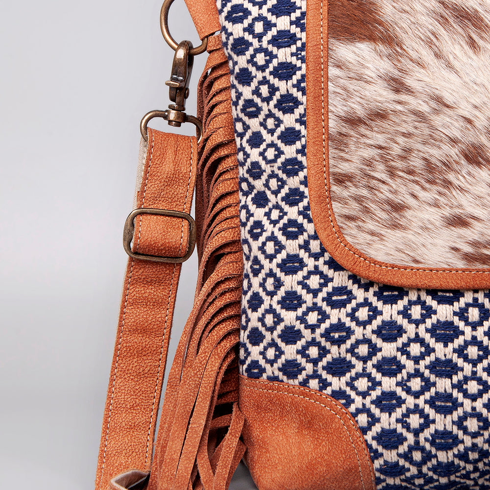 LC-KB494  Crossbody Upcycled Canvas Ladies Bag
