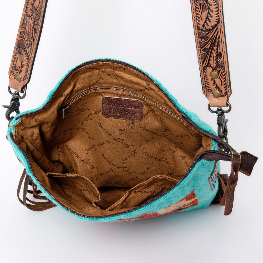 ADBG905 American Darling Southwestern Wool Blanket & Tooled Leather Crossbody Bag with Fringes