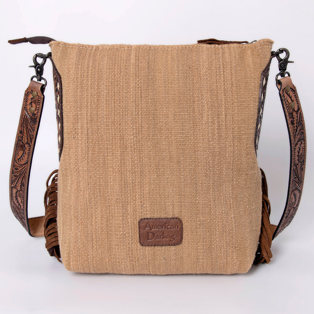 ADBG905 American Darling Southwestern Wool Blanket & Tooled Leather Crossbody Bag with Fringes