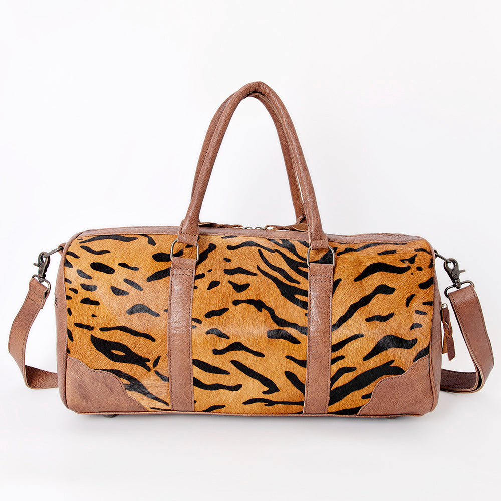 ADBG1123 American Darling Handcrafted Western Leather Duffle Bag with Hair-On Cowhide & Premium Detailing