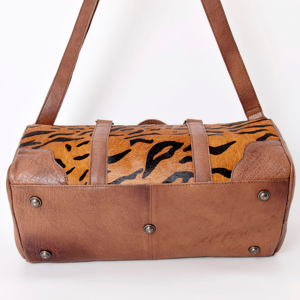 ADBG1123 American Darling Handcrafted Western Leather Duffle Bag with Hair-On Cowhide & Premium Detailing