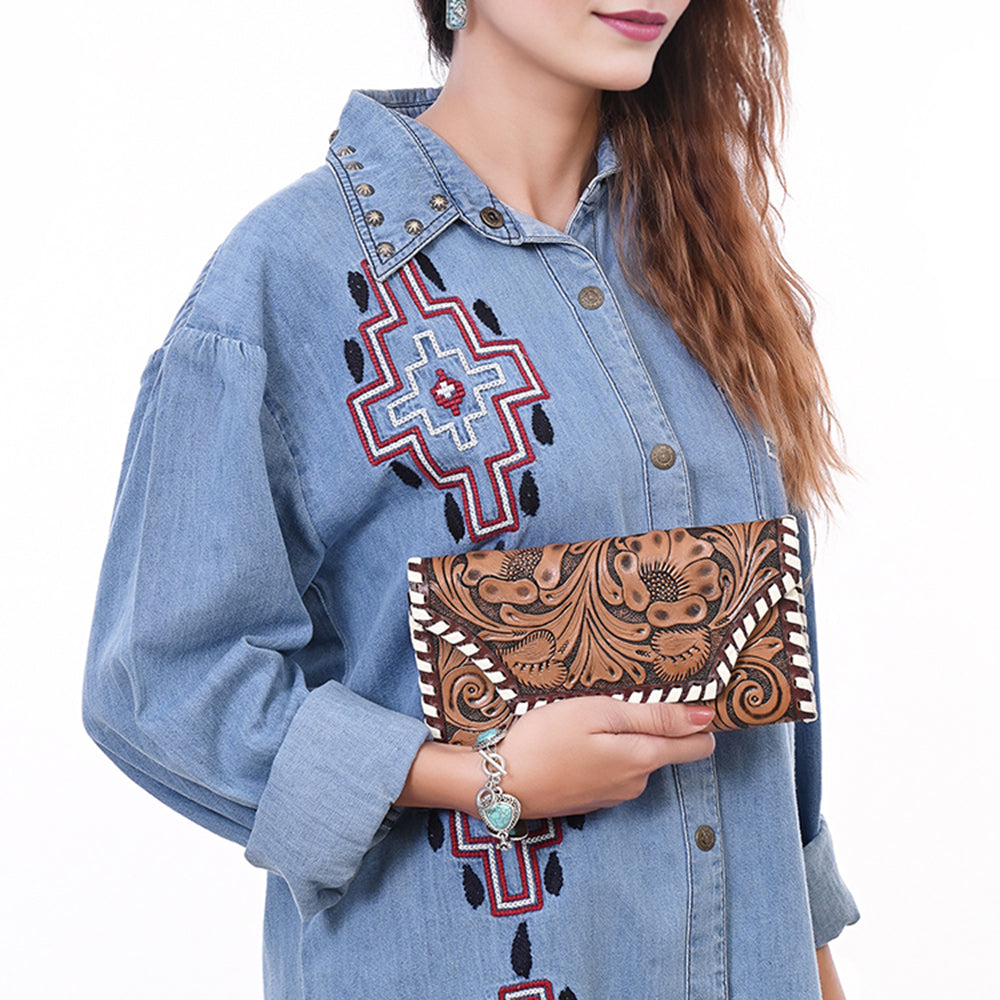 KBG154 WALLET Harness Skirting Leather with Hand Carving Ladies Bag H4.5XW9   KBG154
