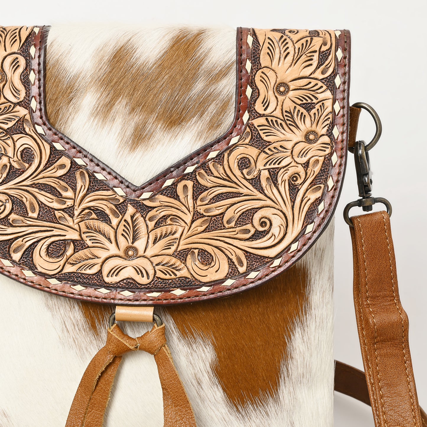 ADBG1486 American Darling Hair-On Cowhide & Hand-Tooled Crossbody Bag - Tassel Flap Purse