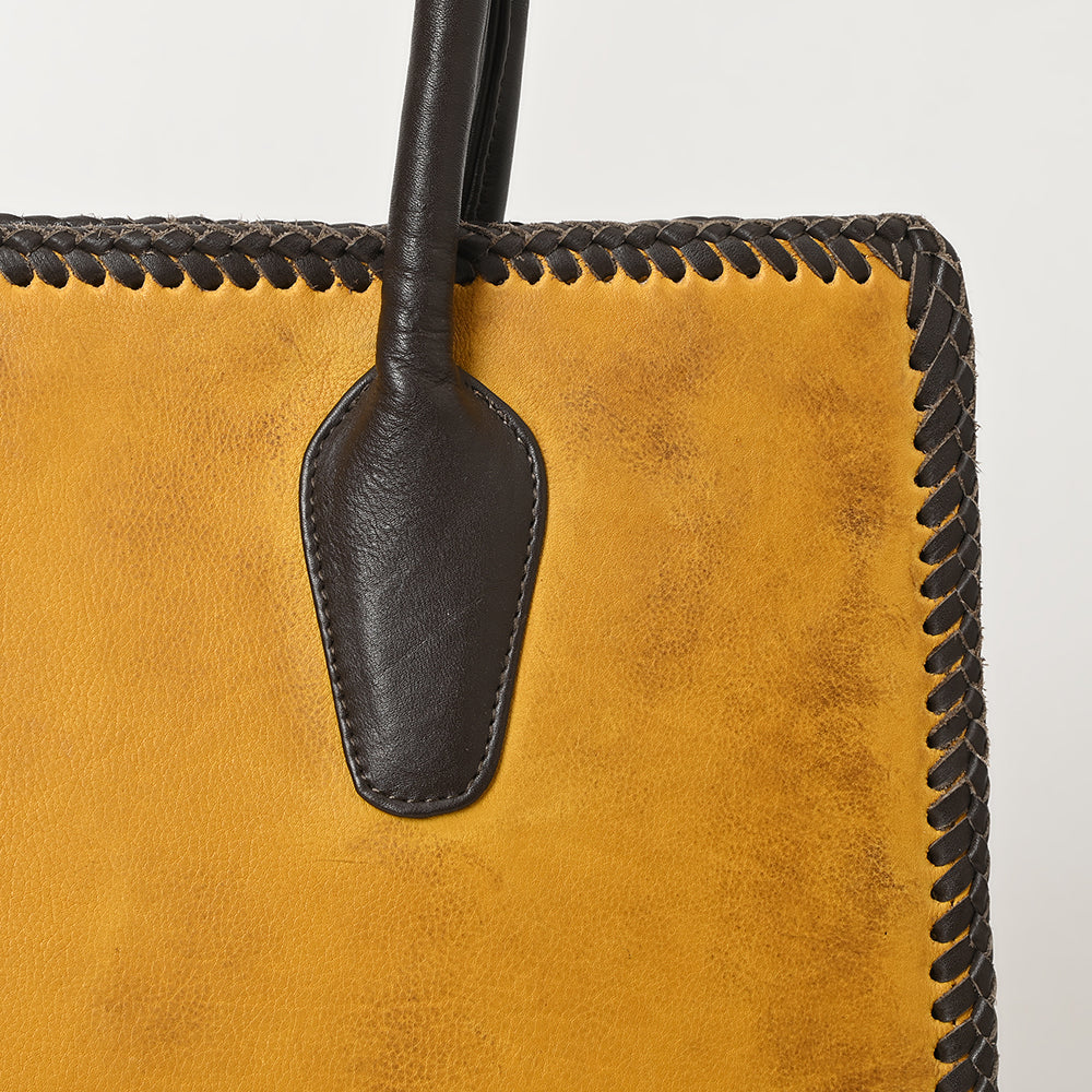 ADBGM301 Classic Western Leather Tote - Structured Caramel-Trimmed Handbag with Braided Edge