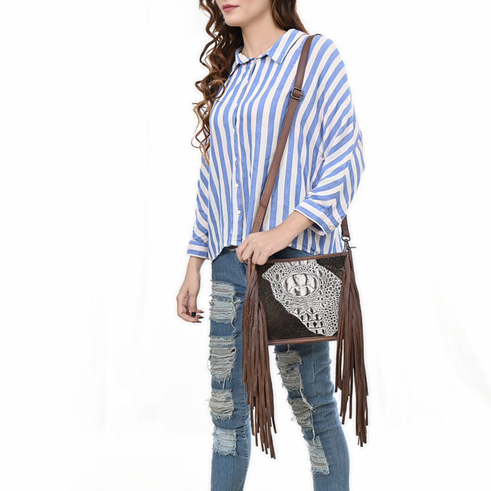 ADBG1565 American Darling Western Leather Crossbody Bag with Fringe & Croc Embossed Detailing