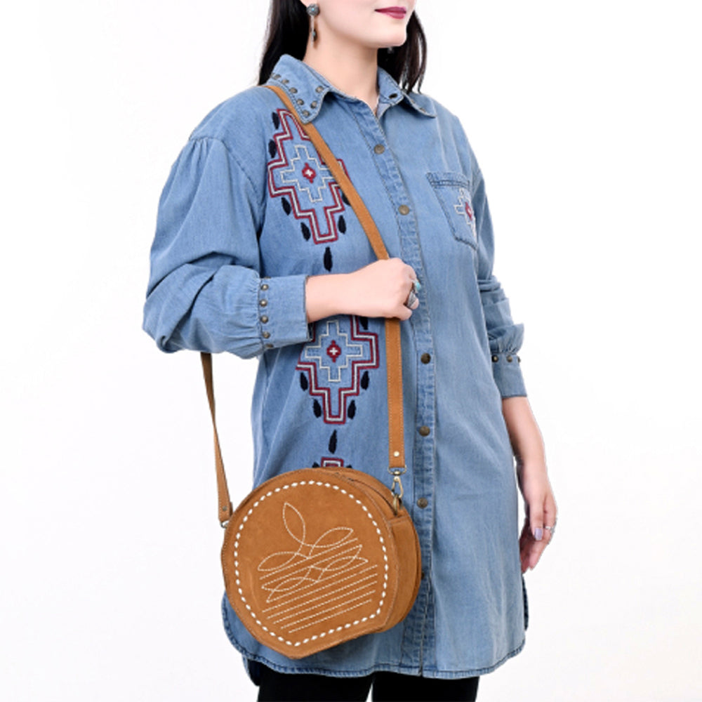 ADBGA682 Round Western Canteen Bag with White Rope Stitch Embroidery