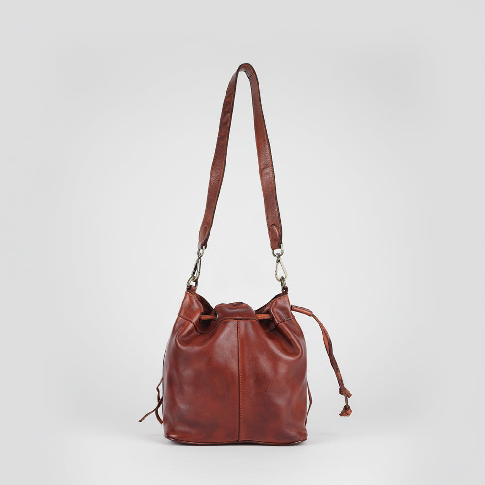 SWL148 Mandello - Leather Fringe Bucket