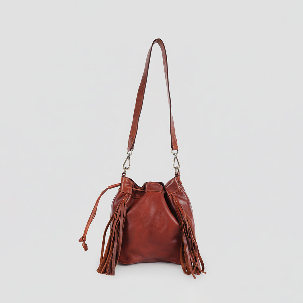 SWL148 Mandello - Leather Fringe Bucket