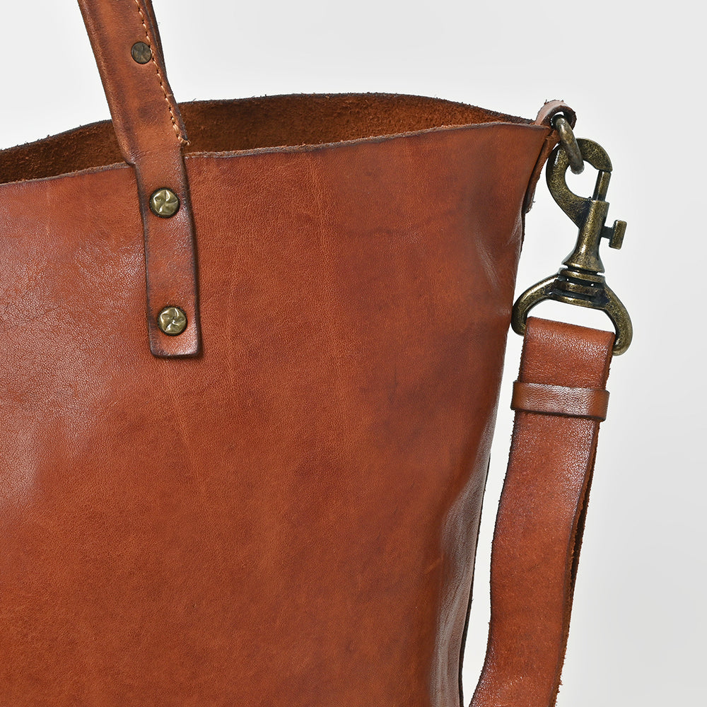 SWC467 Montavio -  Rustic Premium Leather Tote