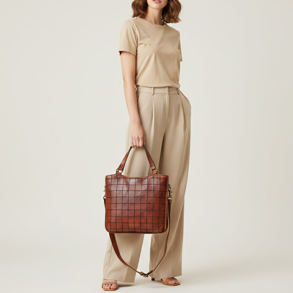 SWC476 Montina - Leather Grid-Stitched Tote