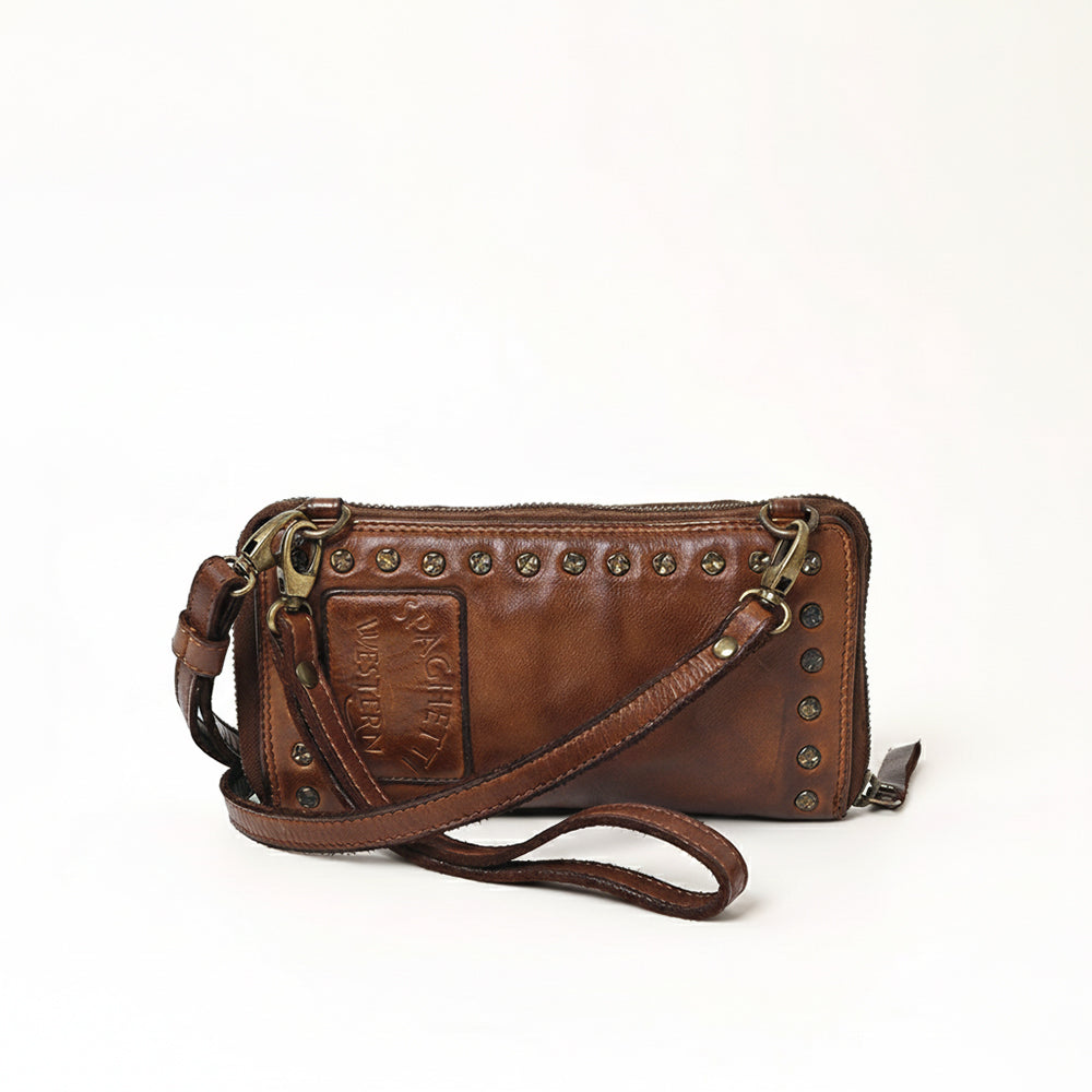 SWC212 Cuorina - Luxury Leather Riveted Wristlet
