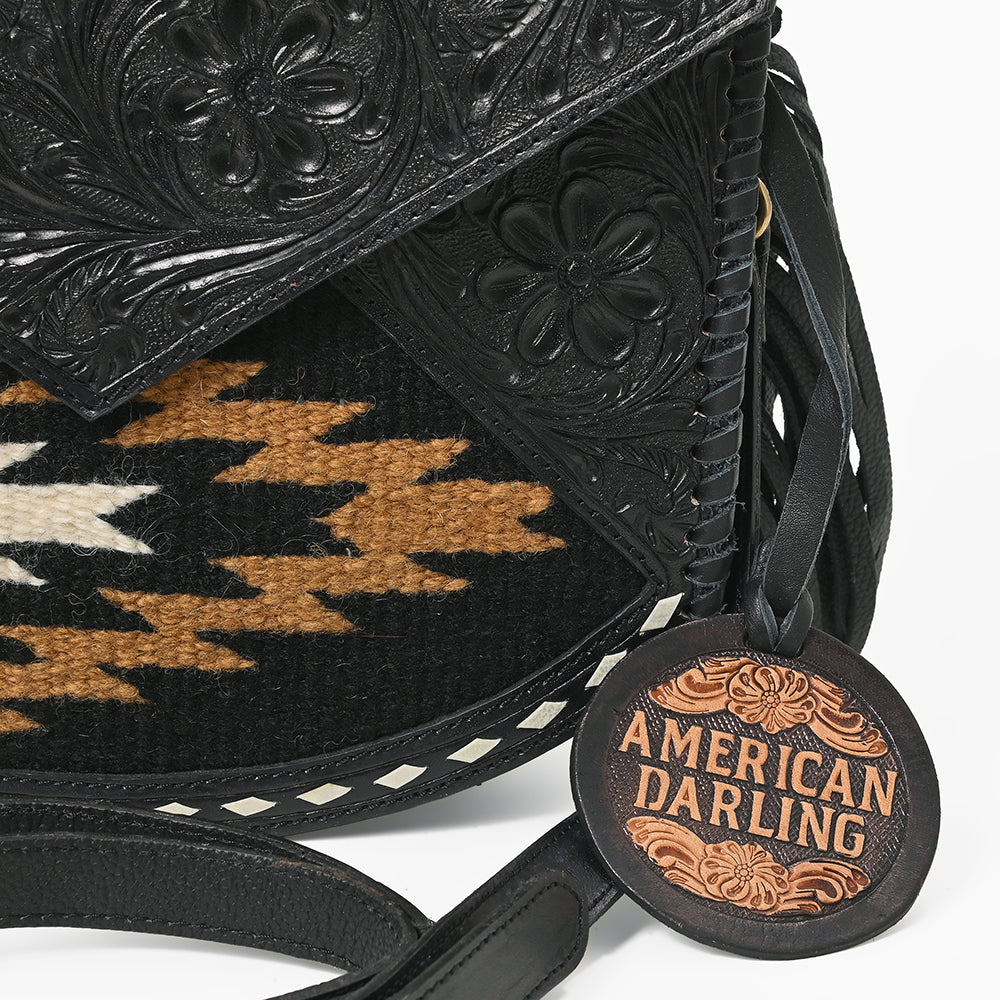 ADBGA1150 Crossbody Saddle Blanket Genuine Leather Women Bag